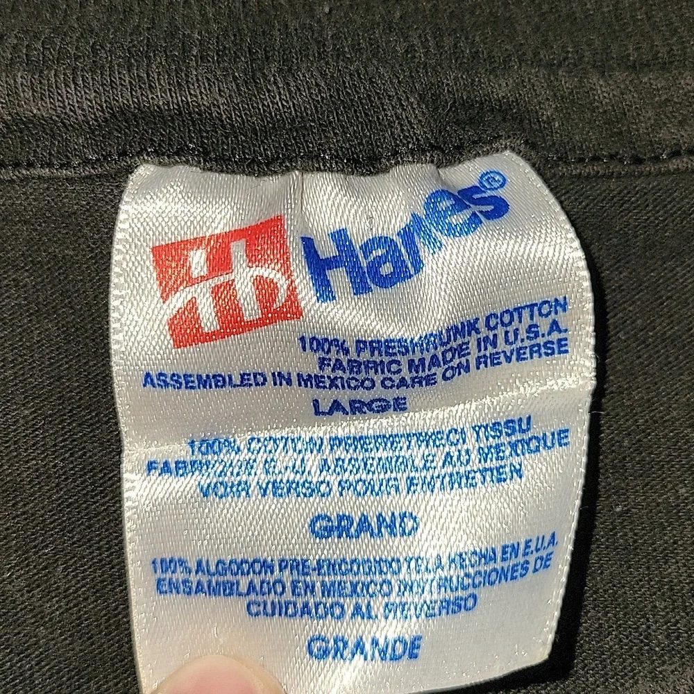 Hanes black shirt
